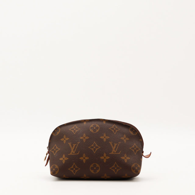 Vue de face Louis Vuitton Pochette Cosmétique PM Toile Monogramme occasion authentique — AMANA Vintage