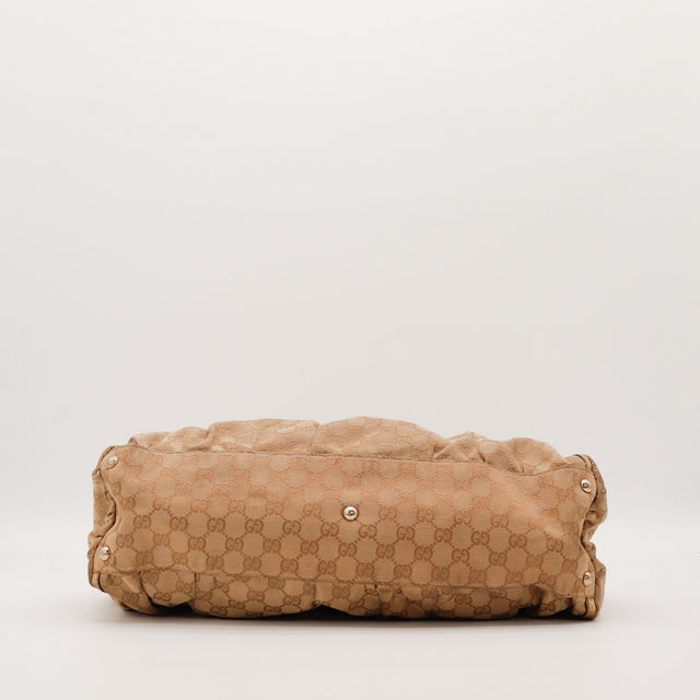 Dessous du sac Gucci Hobo toile monogrammée occasion authentique — AMANA Vintage