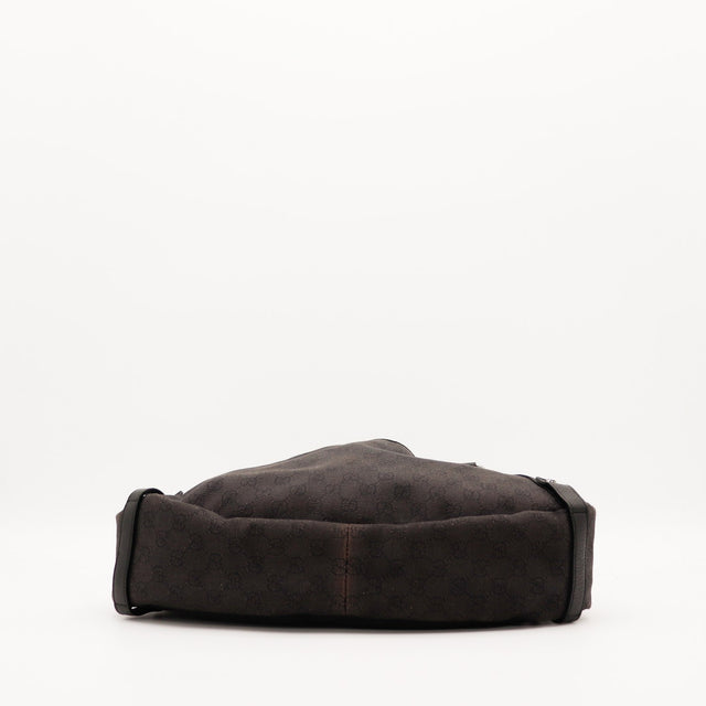 Sac Gucci Tote toile monogrammée noire vue du dessous occasion authentique — AMANA Vintage