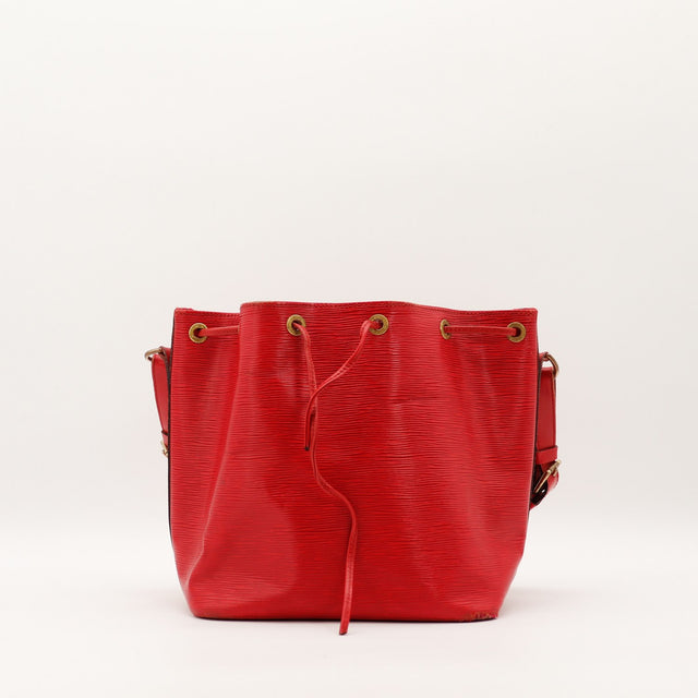 Sac Louis Vuitton Petit Noé cuir Épi rouge vue de face occasion authentique — AMANA Vintage