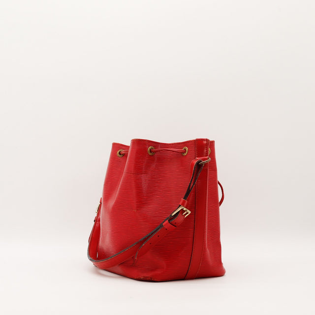 Louis Vuitton Petit Noé Épi rouge vue latérale occasion — AMANA Vintage