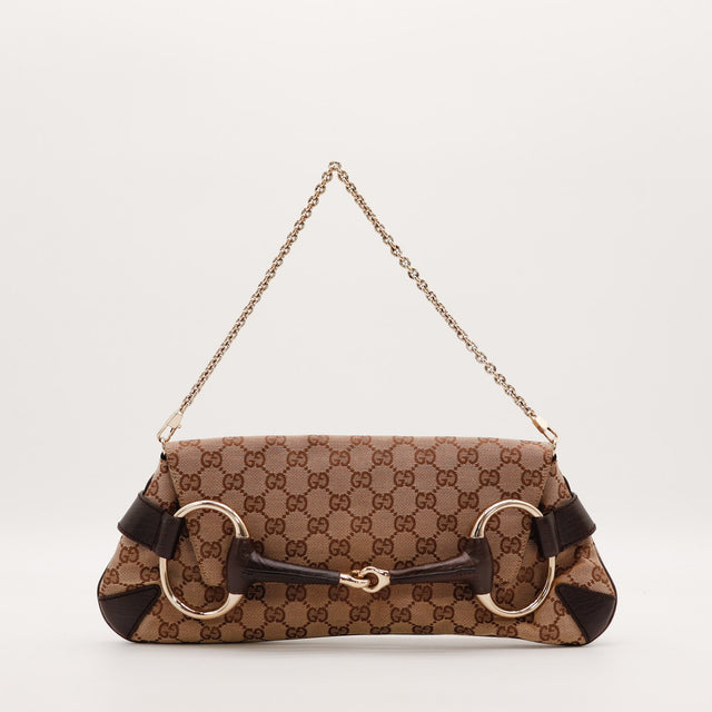 Pochette Gucci Horsebit toile monogrammée beige marron vue de face chaîne dorée occasion authentique — AMANA Vintage