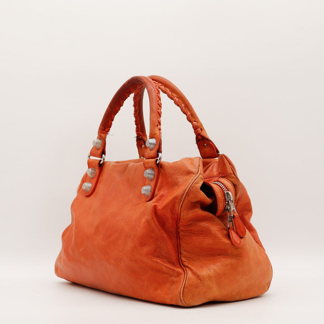 Détail de l'anse tressée Balenciaga Work Giant 21 cuir orange — AMANA Vintage