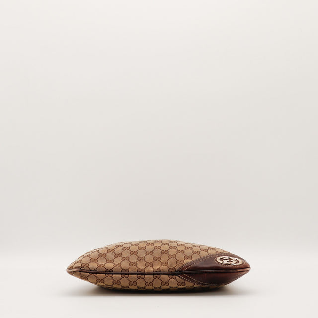 Sac Gucci Hobo vue du dessous toile monogrammée occasion authentique — AMANA Vintage