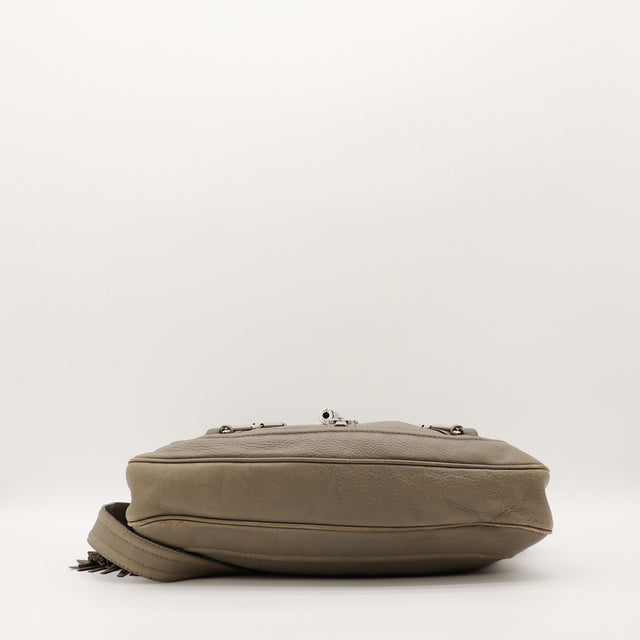 Fond du sac Gucci Indy Hobo cuir taupe occasion authentique — AMANA Vintage