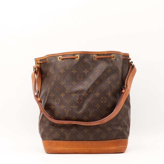 Vue de côté Louis Vuitton Noé Toile Monogramme occasion authentique — AMANA Vintage