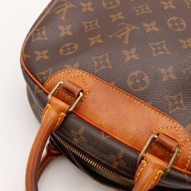 Détail de la doublure Louis Vuitton Trouville occasion authentique — AMANA Vintage