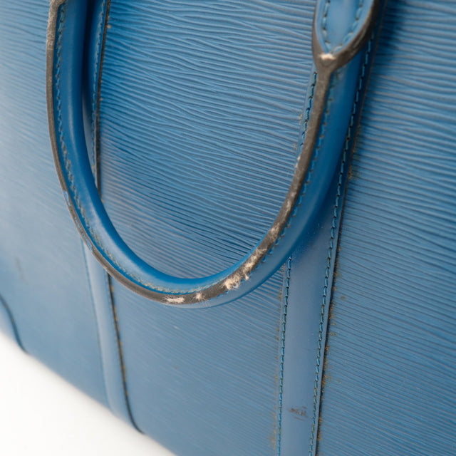 Detail zip curseur dore Porte-Documents Voyage Louis Vuitton Epi bleu — AMANA Vintage