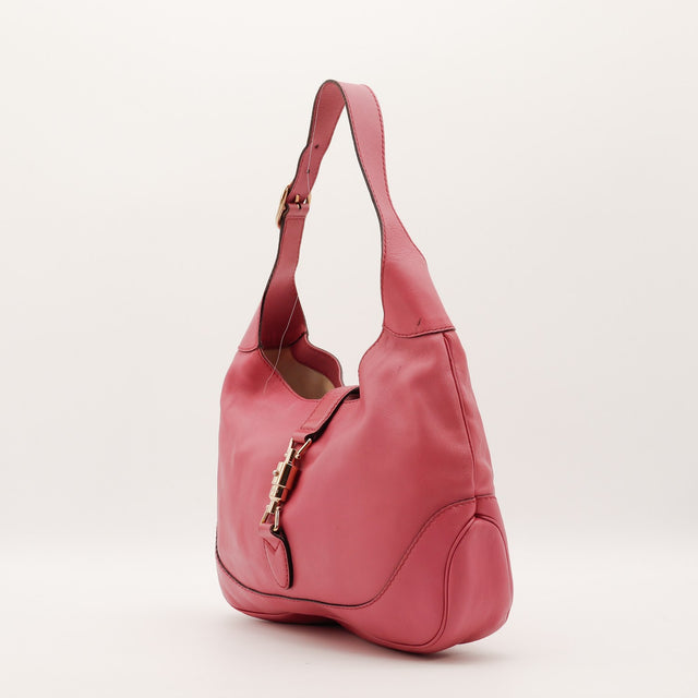 Sac Gucci New Jackie cuir rose vue de trois quarts occasion authentique — AMANA Vintage