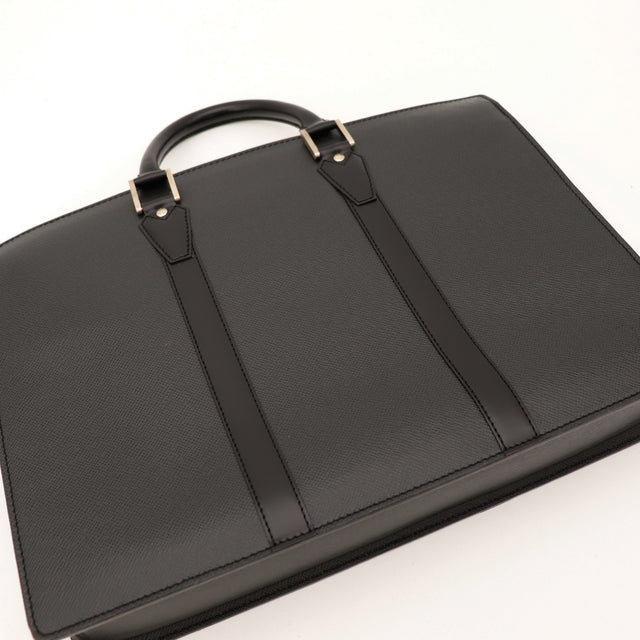 Détail anses et ferrures argentées Porte-Documents Rosan Louis Vuitton Taïga noir — AMANA Vintage