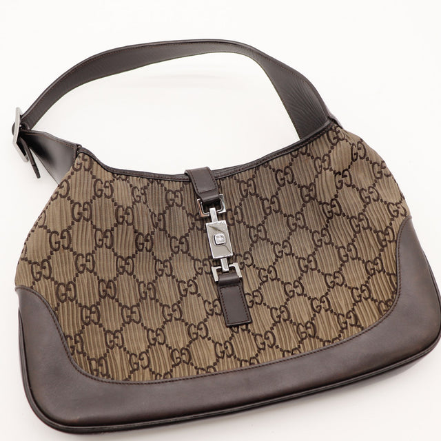 Sac Gucci Jackie vue plongeante fermoir piston argenté — AMANA Vintage
