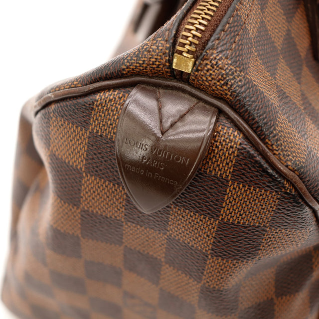 Détail estampille Louis Vuitton Paris made in France Speedy 30 Damier Ébène — AMANA Vintage