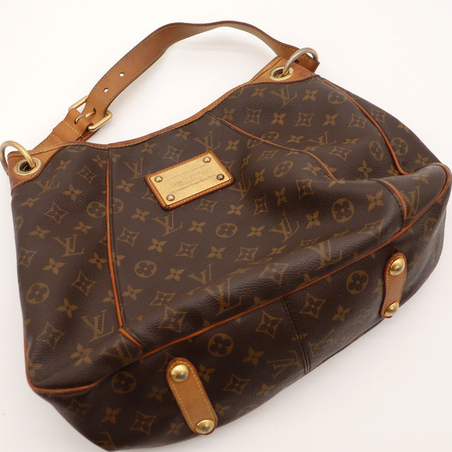 Vue plongeante sac Louis Vuitton Galliera PM toile Monogramme occasion authentique — AMANA Vintage