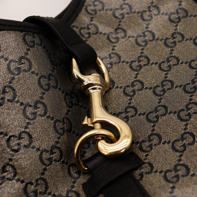Détail mousqueton doré Gucci Hobo occasion authentique — AMANA Vintage