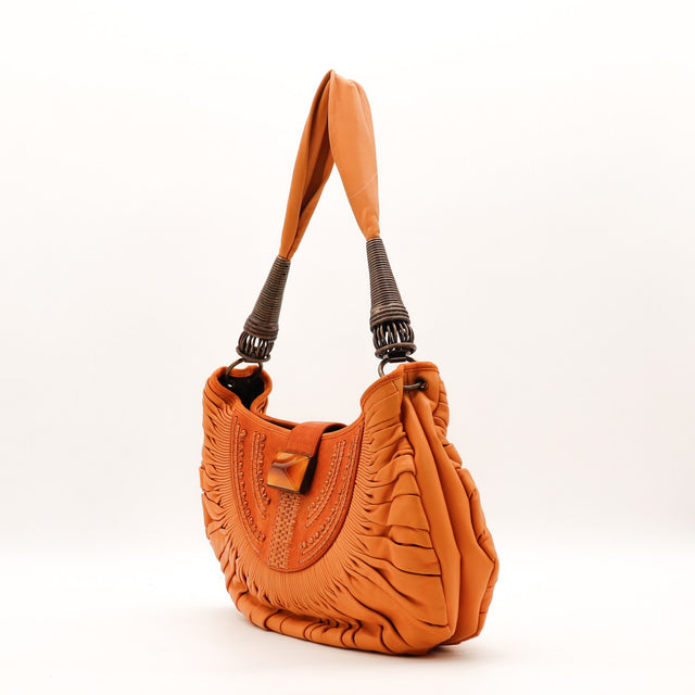 Sac Christian Dior Hobo Plissé cuir d'agneau orange vue de dos occasion authentique — AMANA Vintage