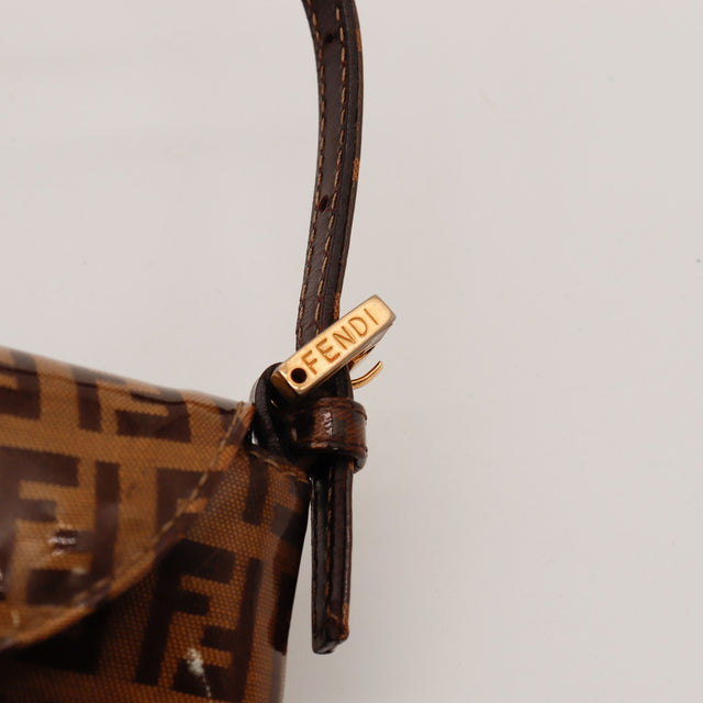 Détail attache bandoulière signée Fendi — AMANA Vintage
