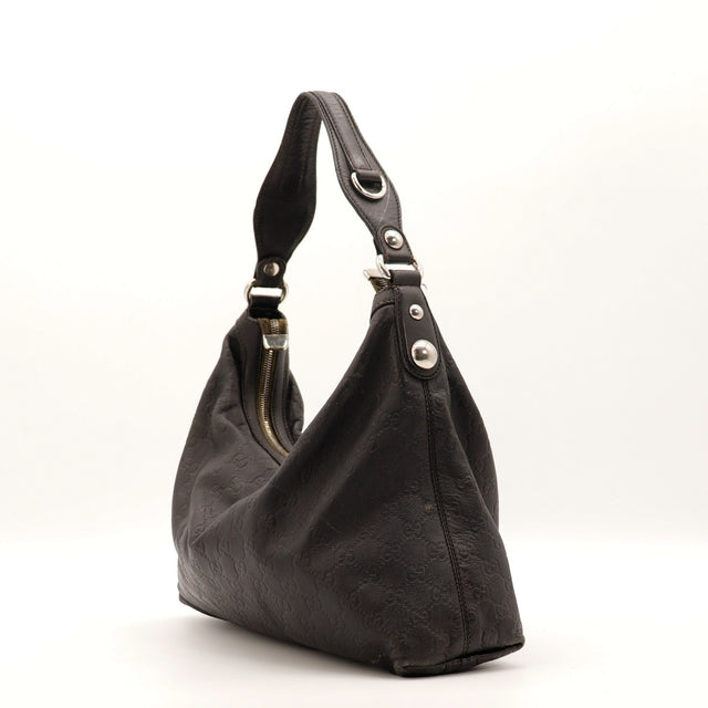 Détail du mors argenté Gucci Hobo Horsebit cuir Guccissima noir occasion authentique — AMANA Vintage