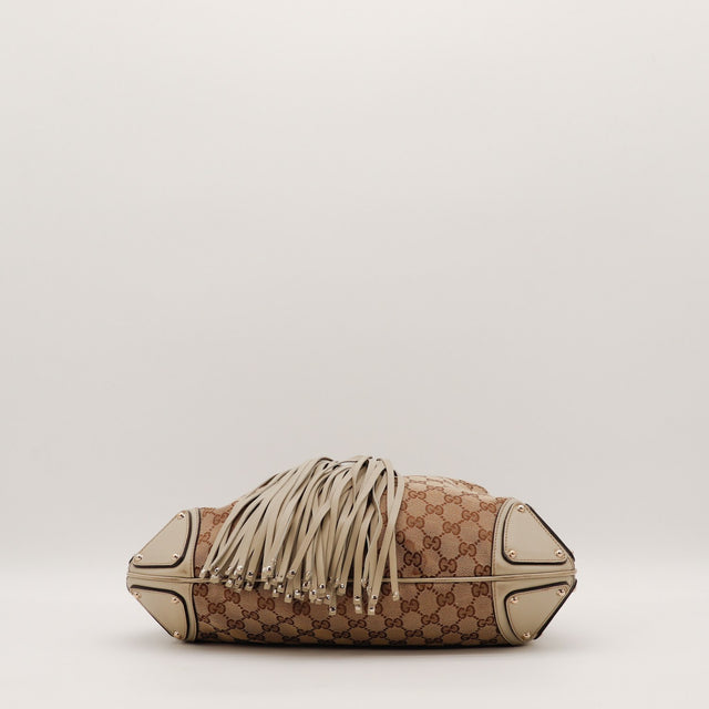 Intérieur du sac Gucci Indy Hobo toile monogrammée occasion authentique — AMANA Vintage