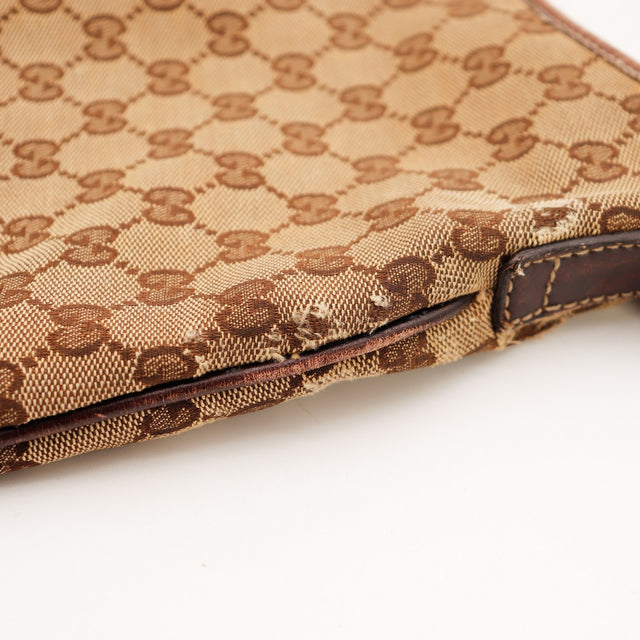 Détail toile éraillée bord supérieur sac Gucci Hobo — AMANA Vintage