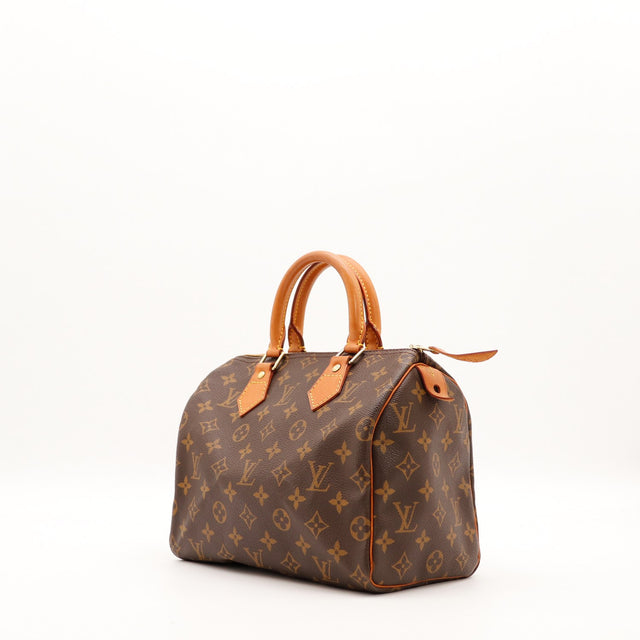 Vue trois quarts Louis Vuitton Speedy 25 Toile Monogramme patine caramel — AMANA Vintage