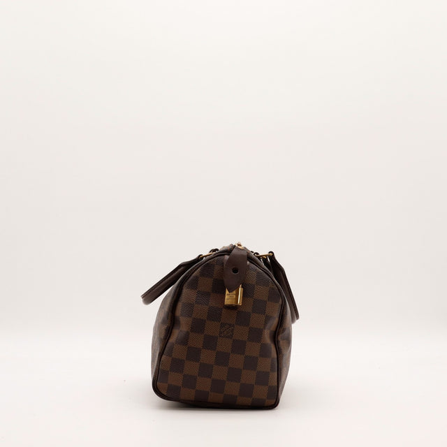 Vue de côté Louis Vuitton Speedy 25 Damier Ébène avec cadenas — AMANA Vintage