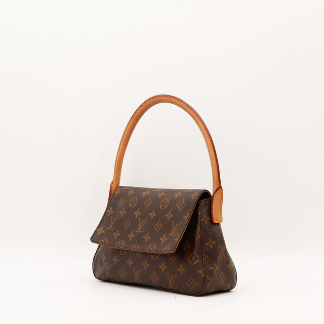 Sac Louis Vuitton Mini Looping vue trois-quarts toile Monogram occasion authentique — AMANA Vintage