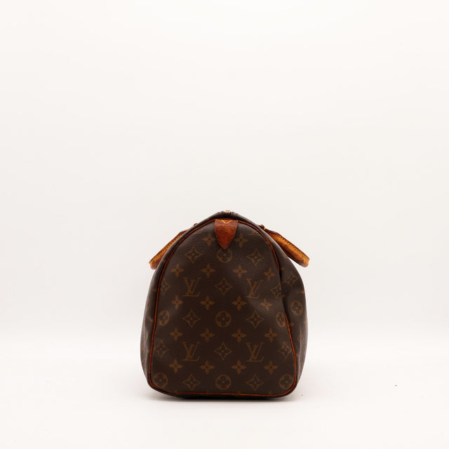 Vue du dessous Louis Vuitton Speedy 35 toile Monogram fond — AMANA Vintage