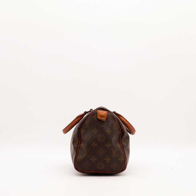 Vue de dessous Louis Vuitton Speedy 25 fond toile Monogram — AMANA Vintage