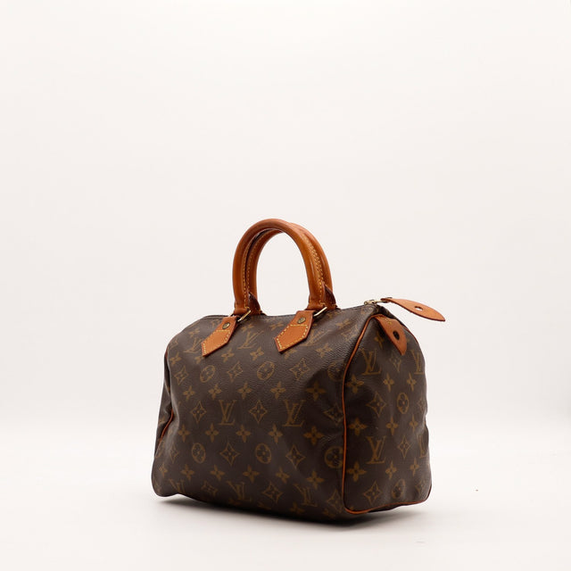 Louis Vuitton Speedy 25 vue trois quarts toile Monogram patine caramel — AMANA Vintage