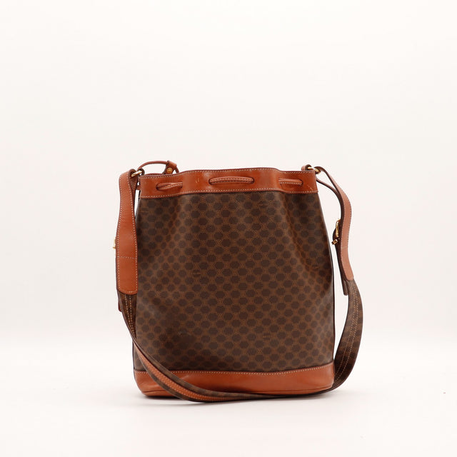 Sac seau Celine Macadam vue de face côté dos toile Macadam marron — AMANA Vintage