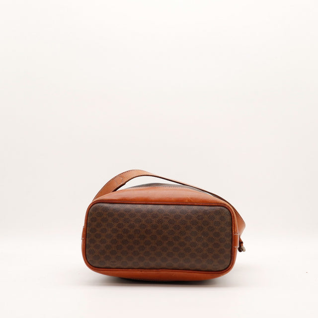 Sac seau Celine Macadam vue du fond toile Macadam et cuir cognac — AMANA Vintage