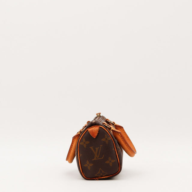 Vue de trois quarts Louis Vuitton Mini Speedy Toile Monogramme occasion authentique — AMANA Vintage