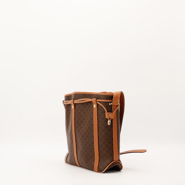Celine Seau Macadam profil gauche cuir vachette caramel occasion — AMANA Vintage