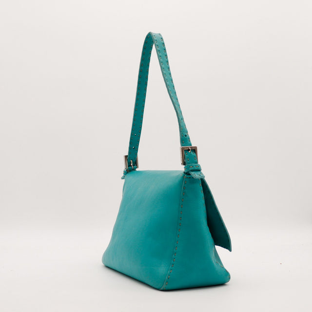 Fendi Mamma Baguette Selleria vue de profil coutures sellerie — AMANA Vintage