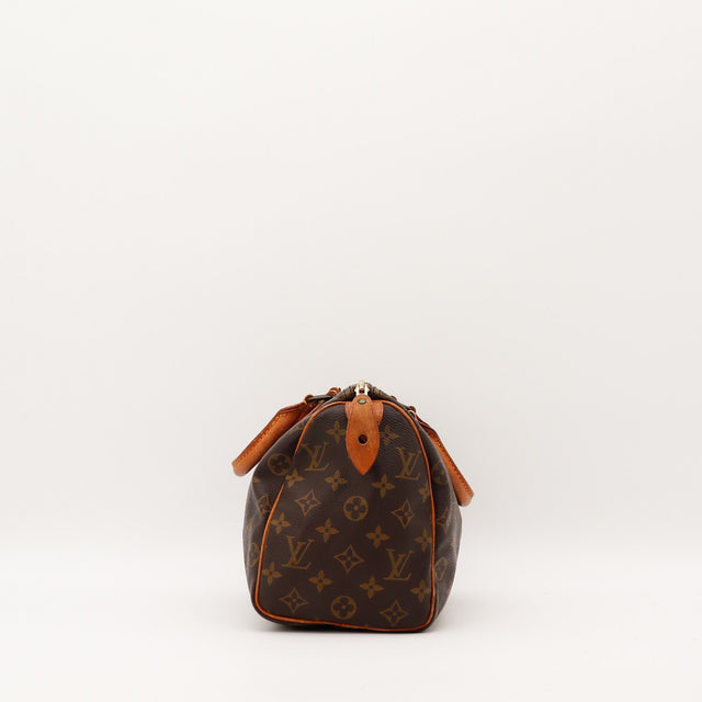 Sac Louis Vuitton Speedy 25 vue de profil cuir vachette patiné — AMANA Vintage