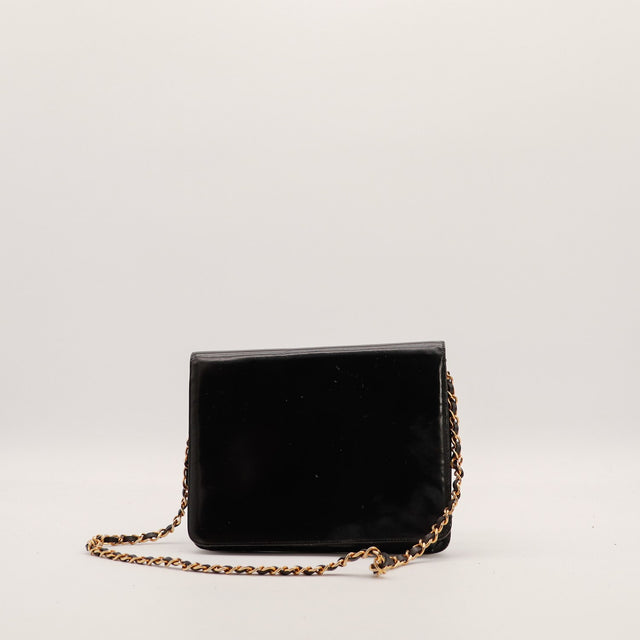 Vue arrière sac Chanel Timeless cuir noir bandoulière chaîne — AMANA Vintage