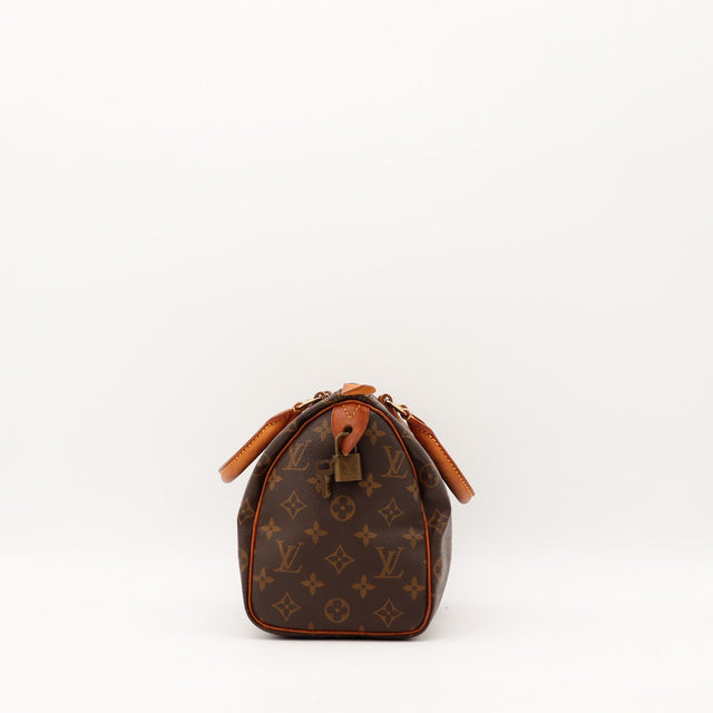 Sac Louis Vuitton Speedy 25 vue de côté avec cadenas — AMANA Vintage
