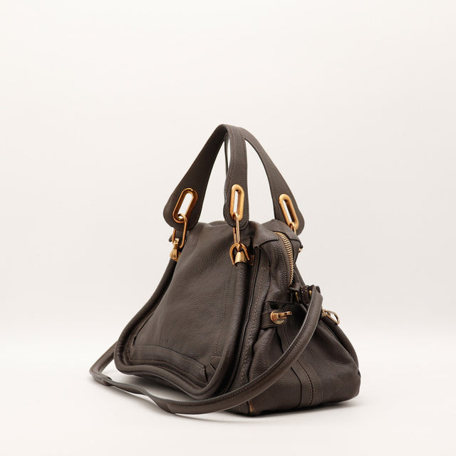 Sac Chloé Paraty cuir marron vue de trois quarts avec bandoulière — AMANA Vintage