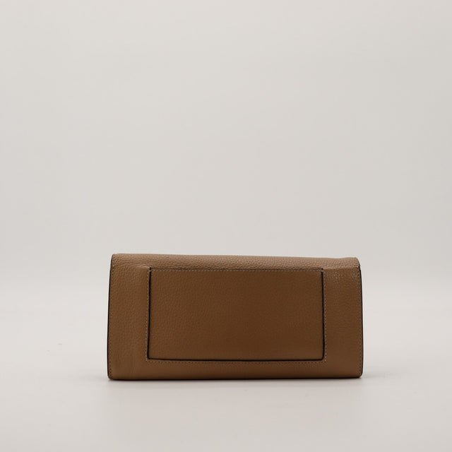 Portefeuille Céline taupe vue de dos cuir grené occasion authentique — AMANA Vintage