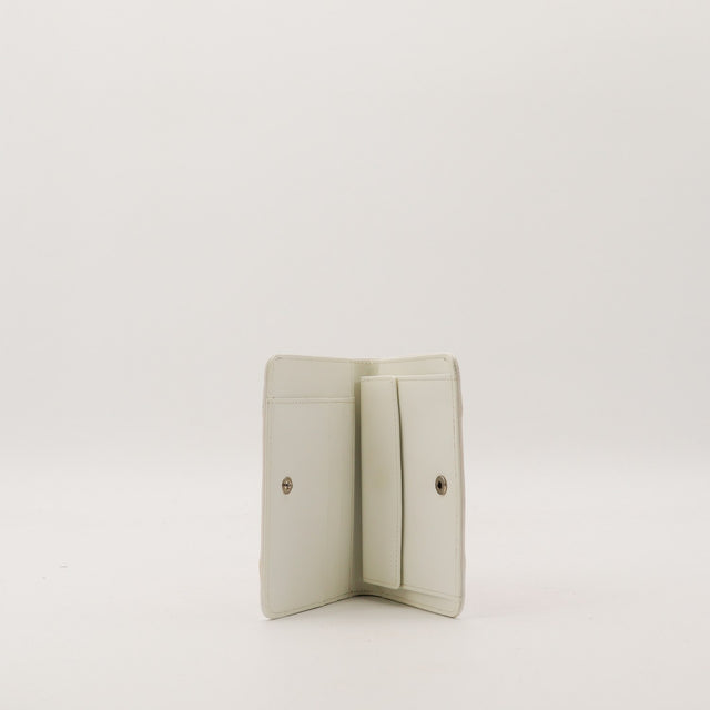 Intérieur portefeuille Courrèges cuir kaki compartiments carte occasion authentique — AMANA Vintage