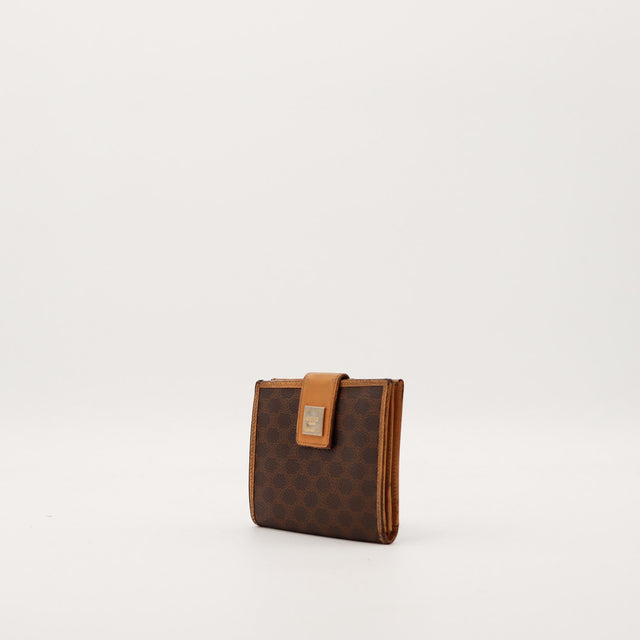 Portefeuille Celine Macadam vue de trois quarts occasion — AMANA Vintage