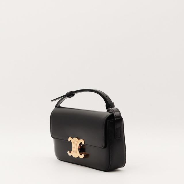 Sac Céline Triomphe cuir noir vue trois quarts occasion authentique — AMANA Vintage