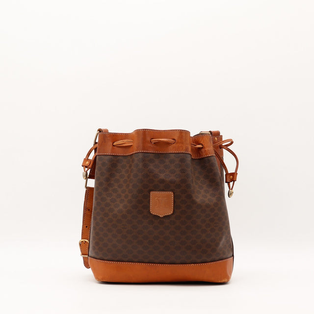 Sac seau Céline Macadam marron vue de face occasion authentique — AMANA Vintage