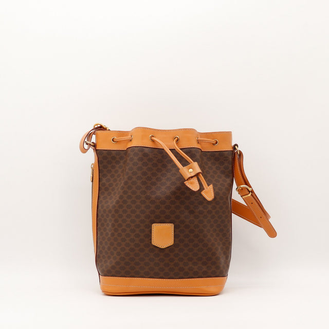 Sac Céline Seau Macadam toile marron vue de face occasion authentique — AMANA Vintage