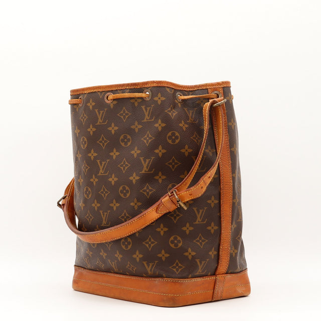 Vue du fond Louis Vuitton Noé Toile Monogramme occasion authentique — AMANA Vintage