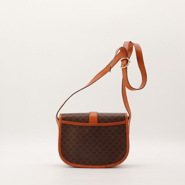 Sac besace Celine Macadam vue de dos avec poche exterieure — AMANA Vintage