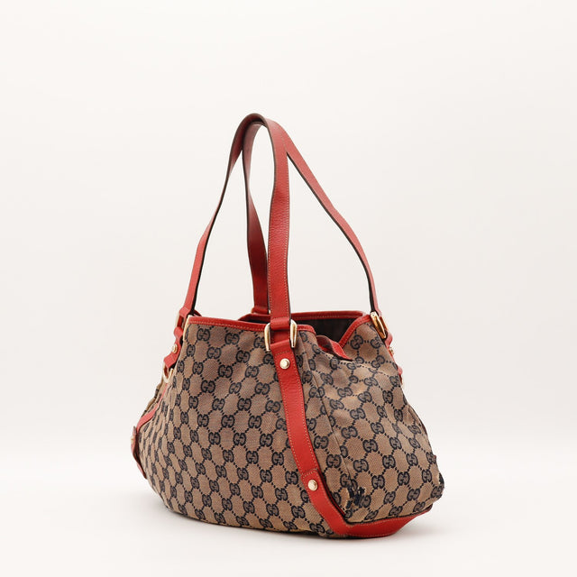 Détail anneau en D doré Gucci Abbey toile monogrammée occasion authentique — AMANA Vintage