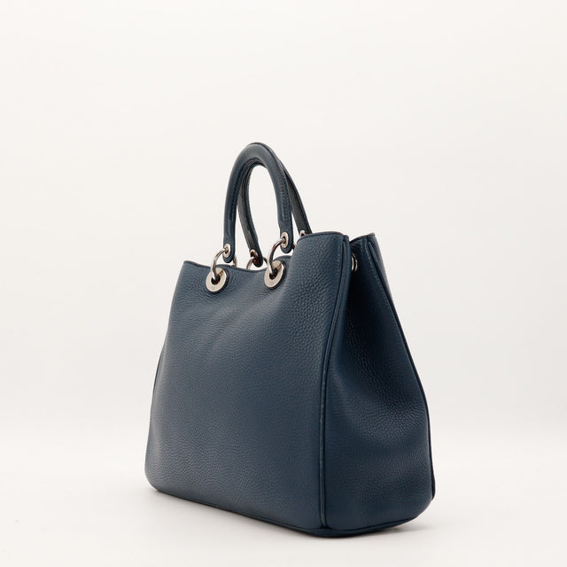 Vue de trois quarts droite Christian Dior Diorissimo bleu marine — AMANA Vintage