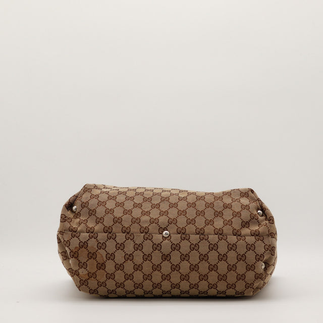 Vue du fond Tote Horsebit Gucci GG Canvas pieds metalliques — AMANA Vintage