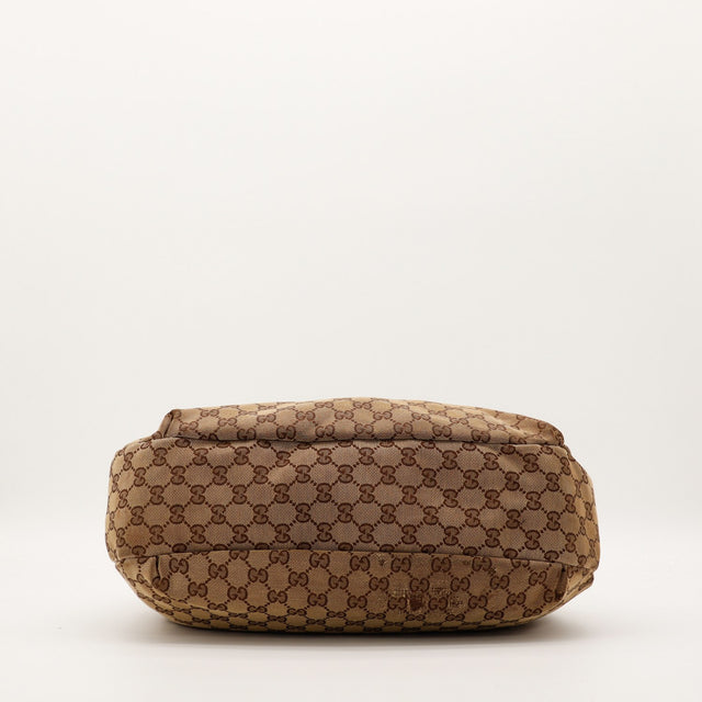 Gucci Hobo Web vue de dessous fond toile GG Canvas occasion authentique — AMANA Vintage